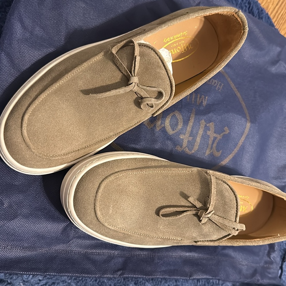 Milano Suede Loafer size 42 (9.5)